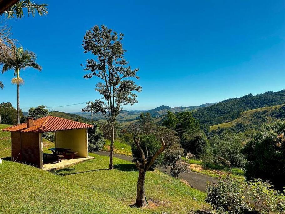 Apartamento Lindo Apartamento Na Montanha! Águas de Lindóia Exterior foto